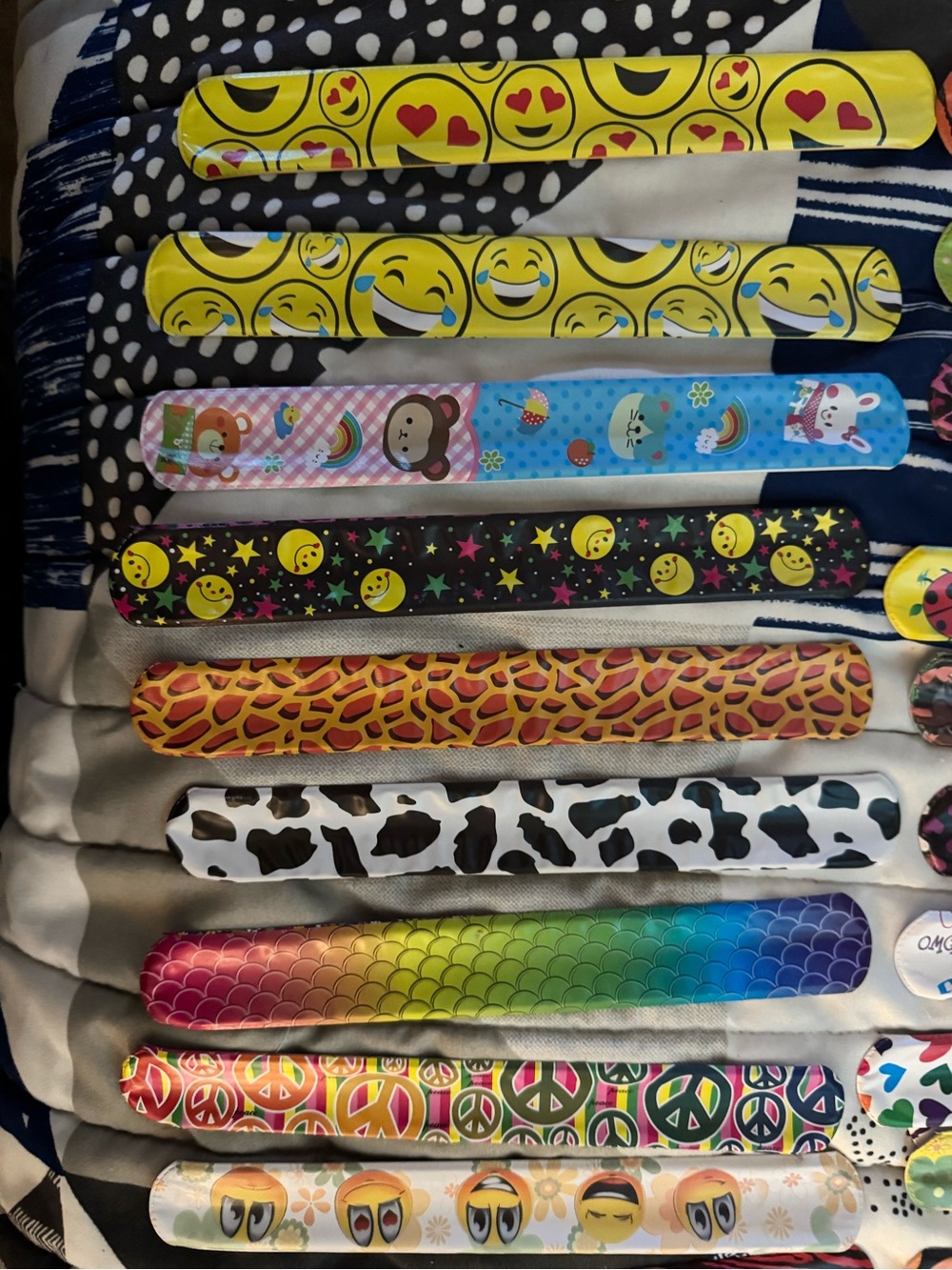 Assorted Slap Bracelets - Picture 5 of 5